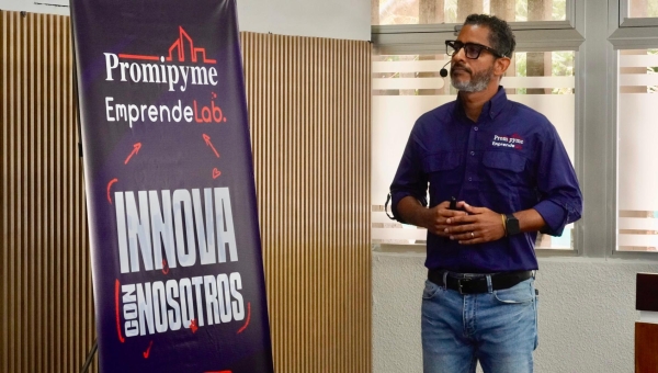 Presentacion De Emprendelab En San Pedro1 Thumbnail